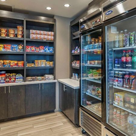 Comfort Inn & Suites Salt Lake City Airport Bagian luar foto