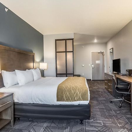 Comfort Inn & Suites Salt Lake City Airport Bagian luar foto