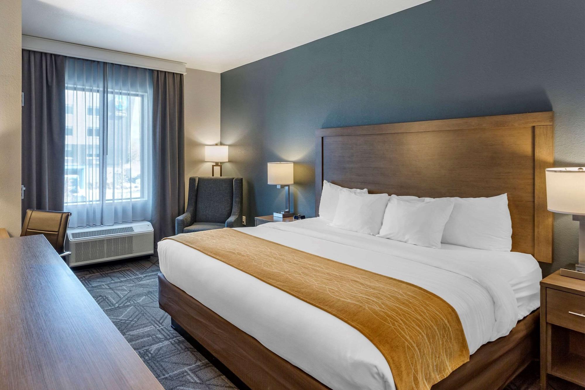 Comfort Inn & Suites Salt Lake City Airport Bagian luar foto