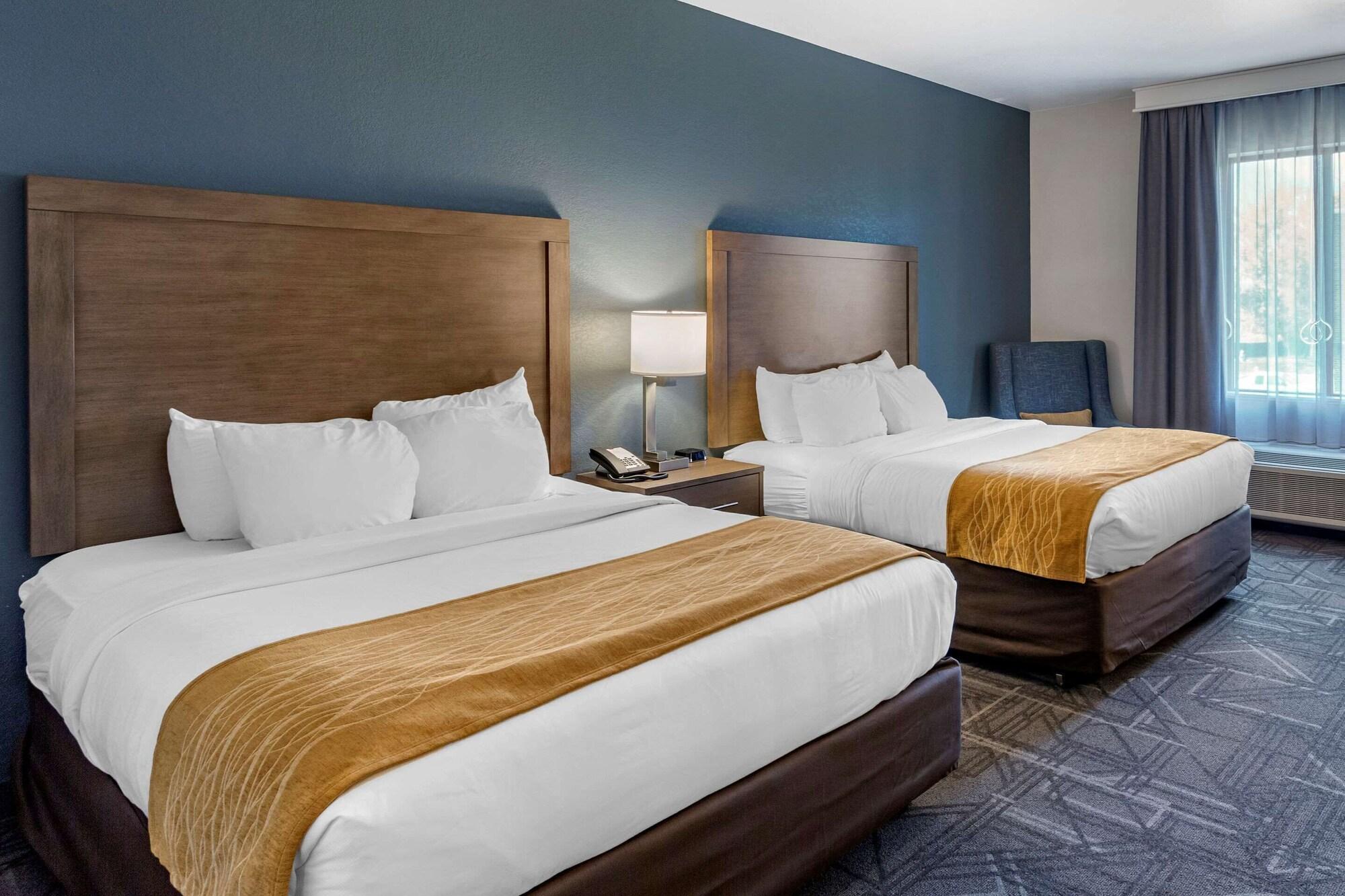 Comfort Inn & Suites Salt Lake City Airport Bagian luar foto