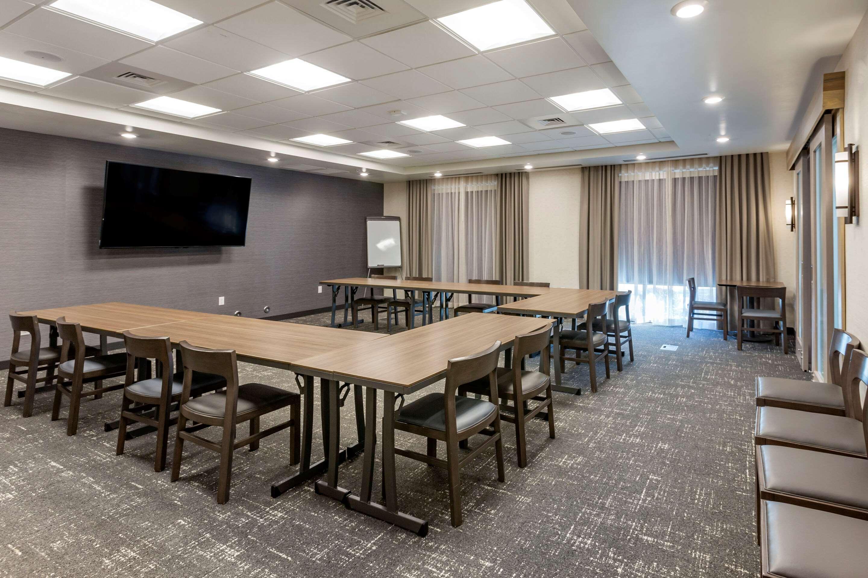 Comfort Inn & Suites Salt Lake City Airport Bagian luar foto