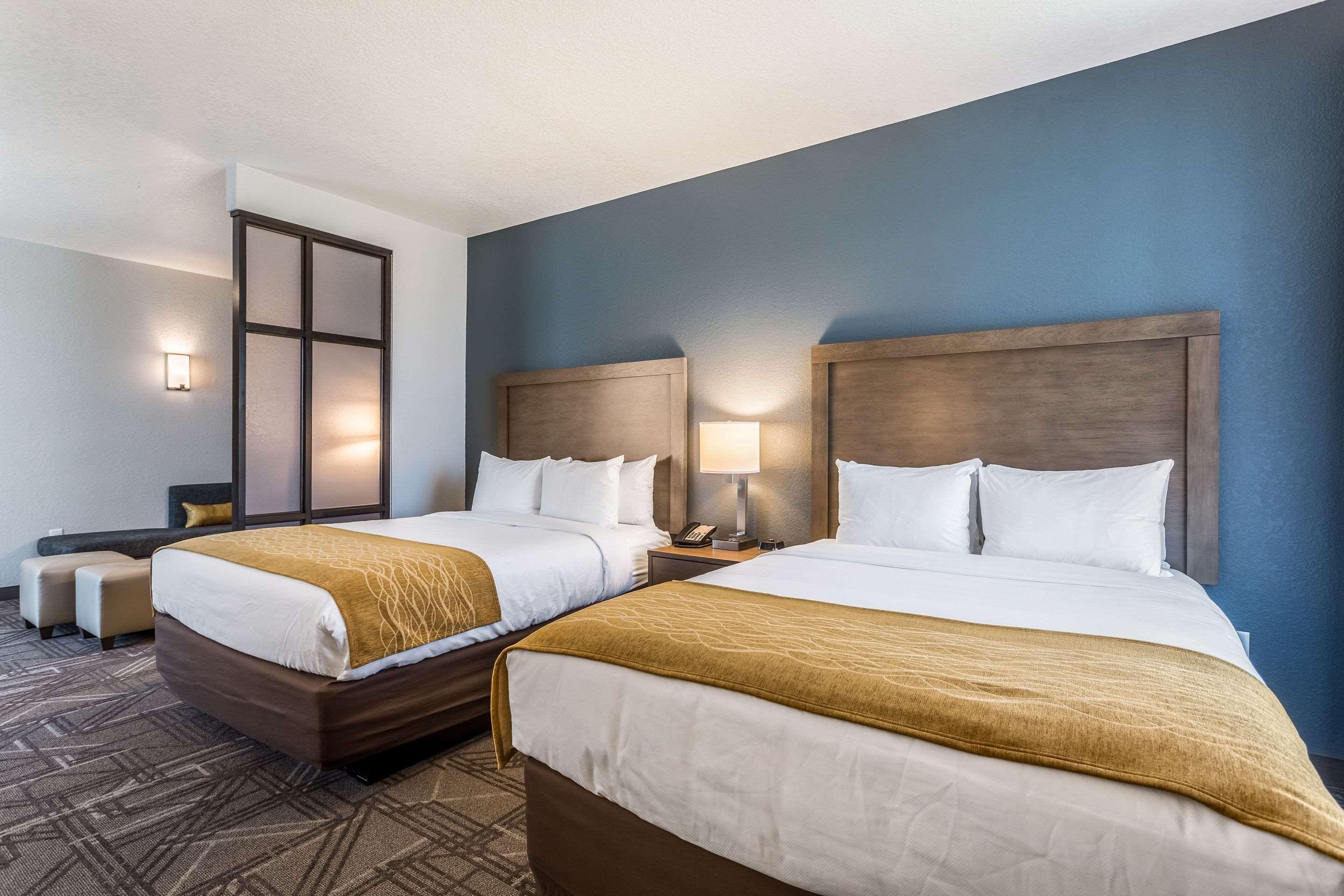 Comfort Inn & Suites Salt Lake City Airport Bagian luar foto