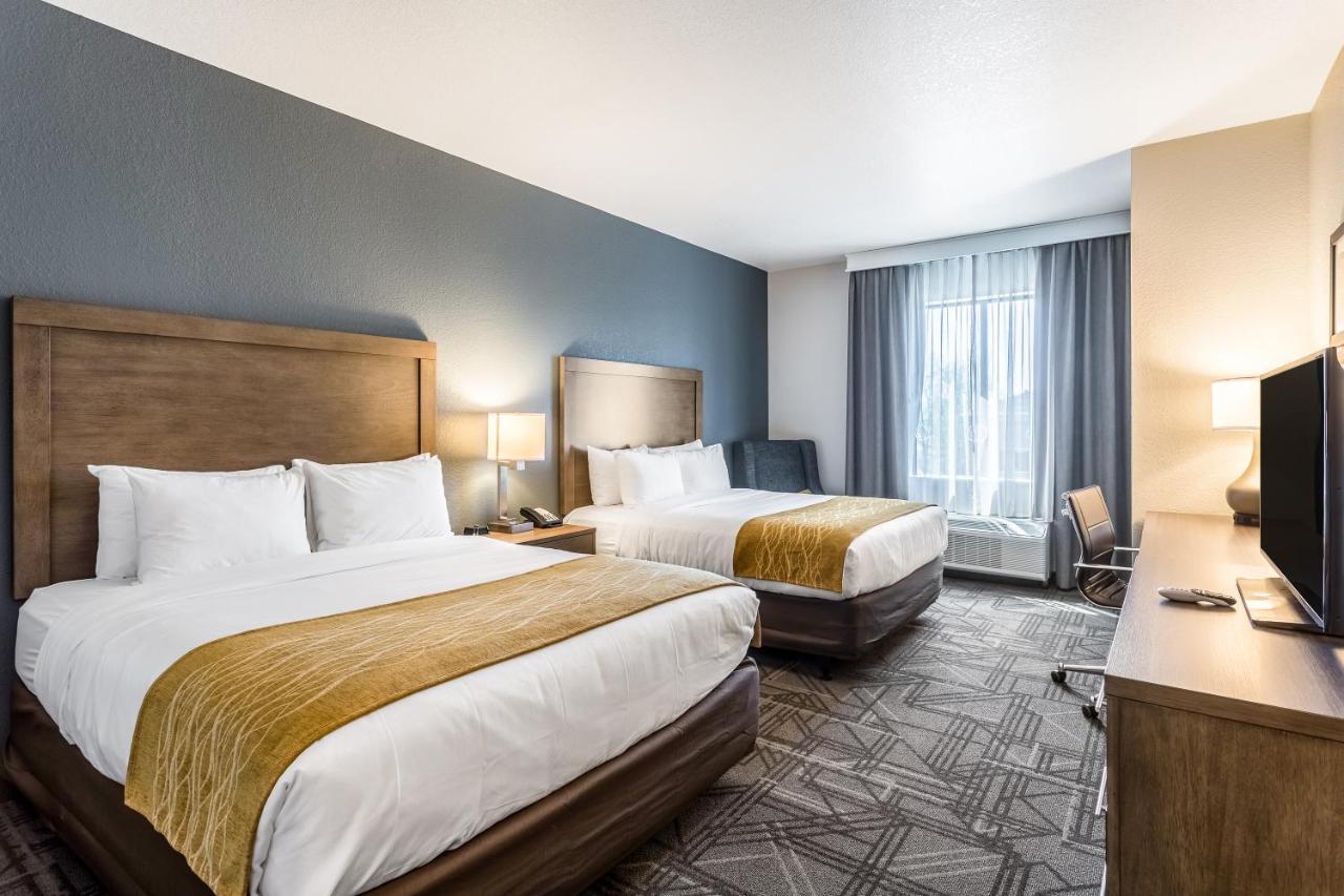 Comfort Inn & Suites Salt Lake City Airport Bagian luar foto